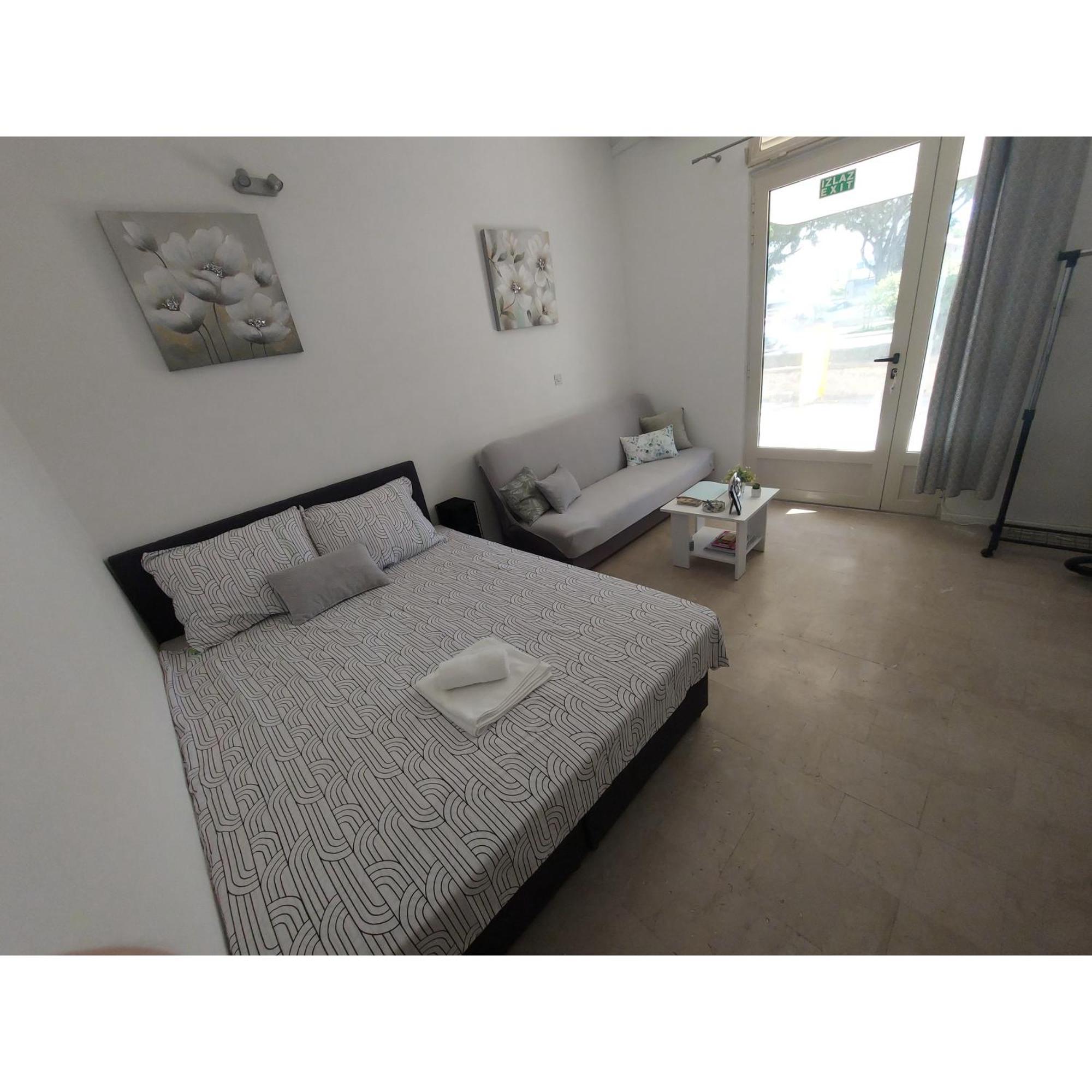 Studio Apartment Lee Σπλιτ Εξωτερικό φωτογραφία